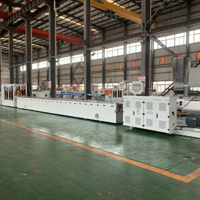 Κατασκευαστής μηχανής εκτόξευσης προφίλ PVC/UPVC HYPET Shenzhen για παράθυρα και πόρτες από διασταυρούμενο γυαλί