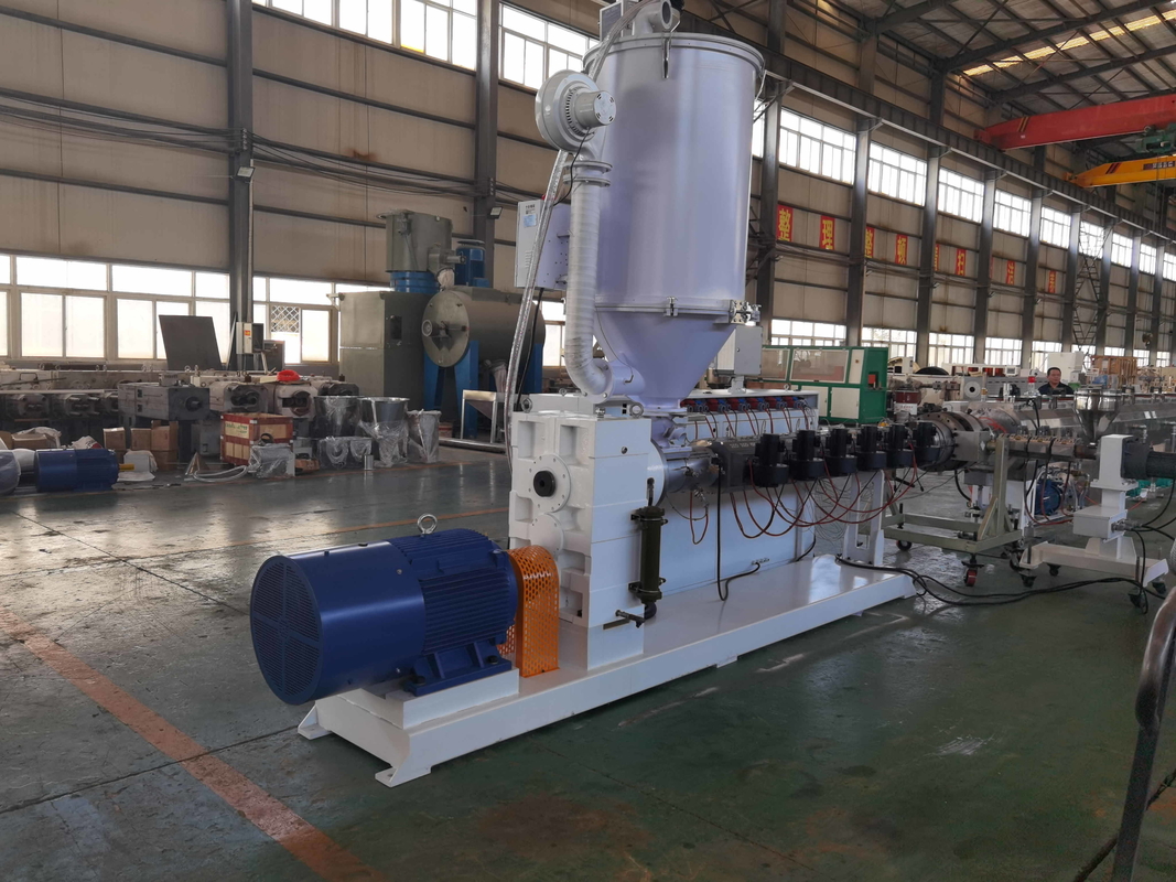 SJ150/28 90kw 380kg/h υψηλής αποδοτικότητας Μεγάλη ισχύς μονής βίδα εκχυλίστης σε HDPE PE Υπερυψηλό μοριακό βάρος PE για σωλήνα