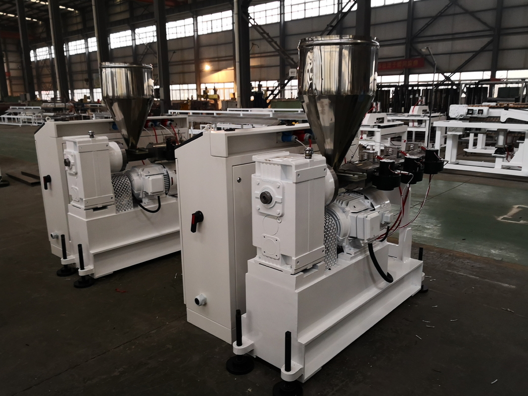 HDPE LDPE PE σωλήνα προφίλ σφαιρίδιο σχάρα δισκοειδές μονοβίδα Extruder SJ120/28 75kw 300kg/h μηχανή εκτόξευσης