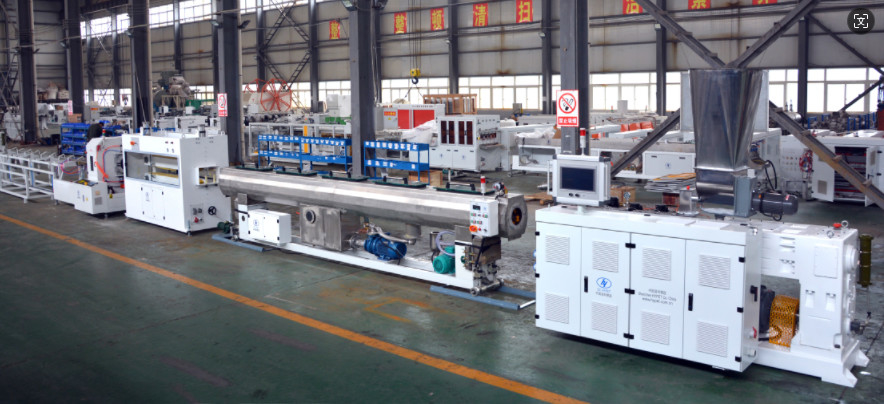 Υψηλής ταχύτητας αποδοτική λειτουργία 3''- 6''' PVC σωλήνα Γραμμή παραγωγής με HYZS80/156 Κωνική δίδυμη βίδα extruder