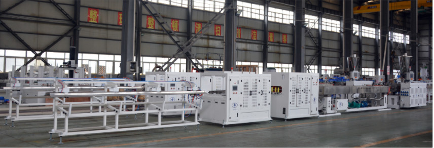 20-63/110/160/250mm Μονή σταθμός PVC Pipe Making Machine Production Line Υψηλή απόδοση μεγαλύτερη διάρκεια ζωής χαμηλότερη κατανάλωση